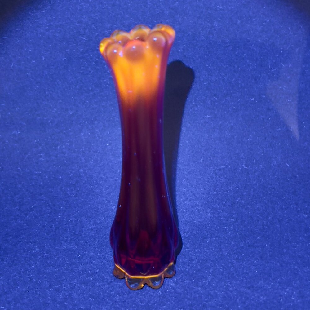 Vtg Fostoria 1229 Ruby Red Heirloom Art Clear Glass Bud 6" Vase 60s Glows - Picture 2 of 16